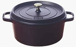 staub round casserole